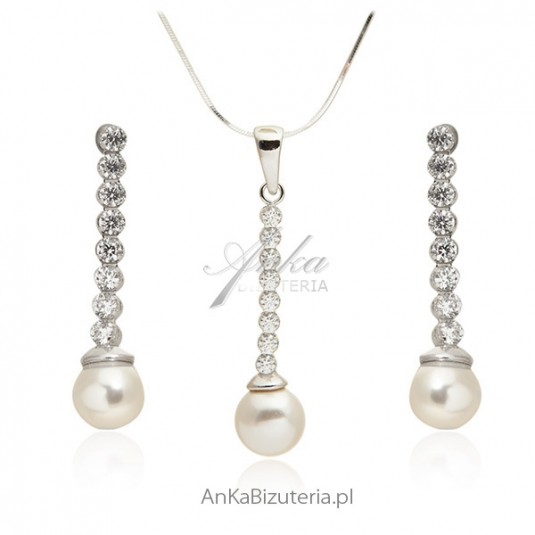 Komplet biżuterii srebrnej z perłami 