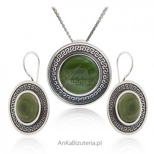 Biżuteria srebrna Piękny komplet z zielonym kamieniem