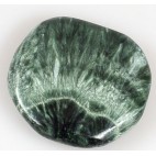 Biżuteria srebrna z naturalnymi kamieniami - zawieszka z zielonym Surphanite
