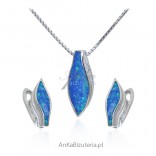 Biżuteria srebrna komplet z niebieskim opalem