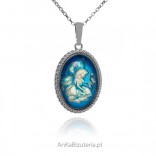 Biżuteria srebrna rzeźba ELF w niebieskim bursztynie - piękna , elegancka bizuteria