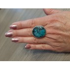 Srebrny pierścionek z niebieskim turkusem oksydowany