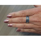 Pierścionek srebrny z niebieskim opalem LISTKI